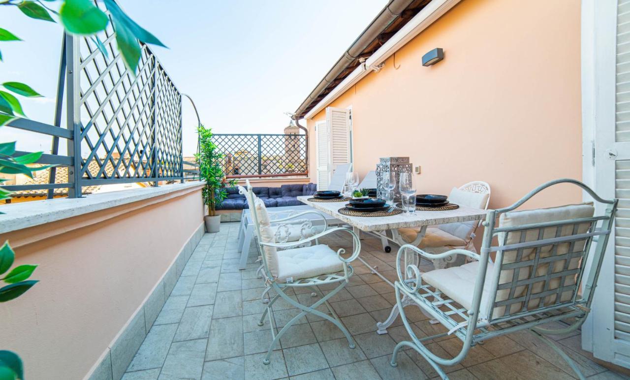 Luxury Top Floor In Trastevere Rome Bagian luar foto