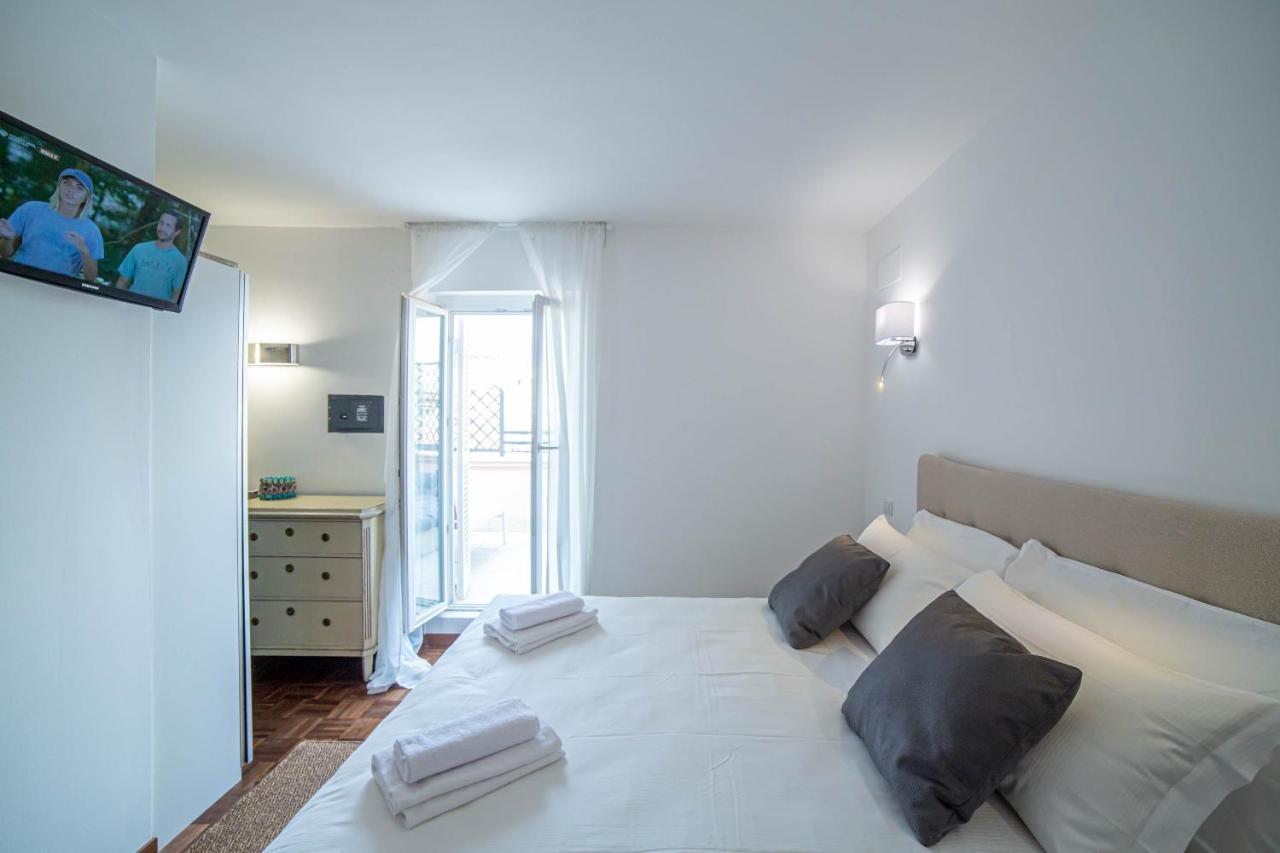 Luxury Top Floor In Trastevere Rome Bagian luar foto