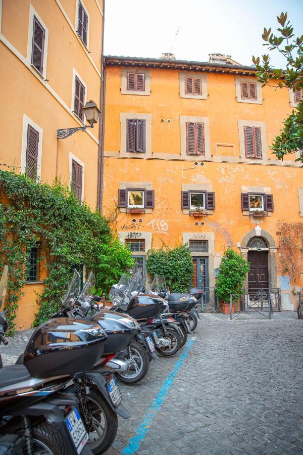 Luxury Top Floor In Trastevere Rome Bagian luar foto