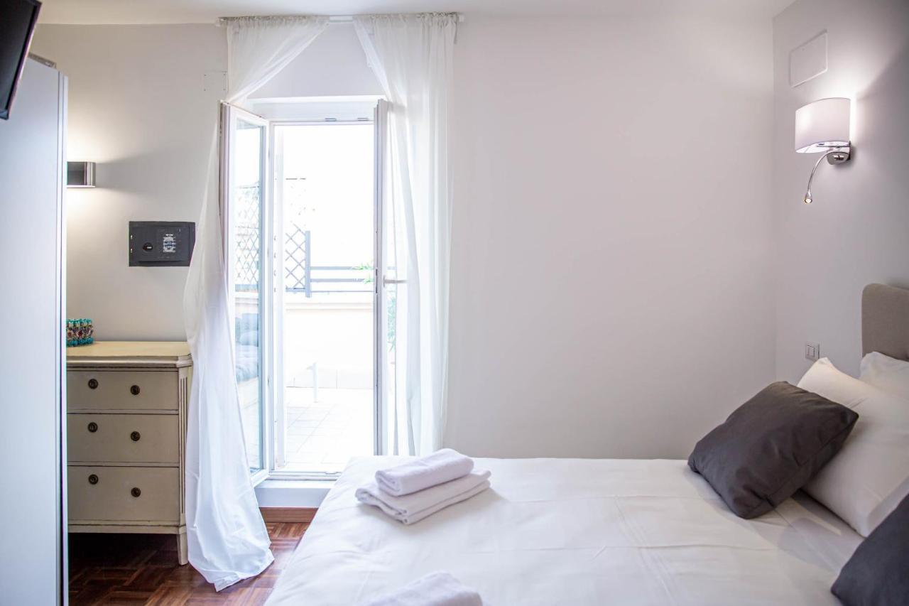 Luxury Top Floor In Trastevere Rome Bagian luar foto