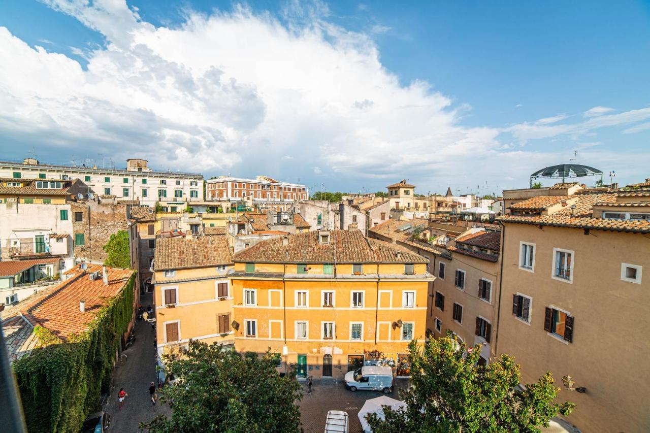 Luxury Top Floor In Trastevere Rome Bagian luar foto