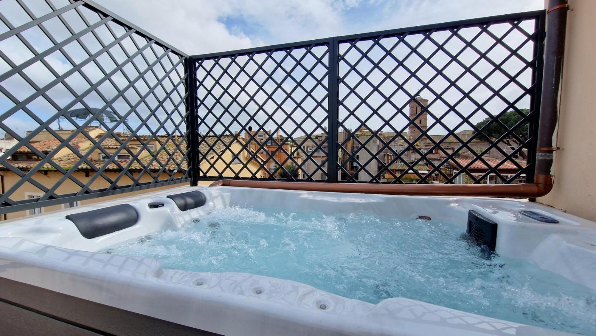Luxury Top Floor In Trastevere Rome Bagian luar foto
